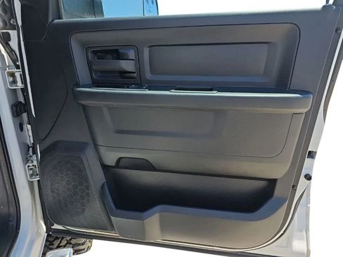 Used 2015 RAM 2500 Tradesman AWD/4WD image 19