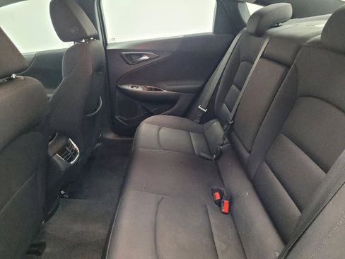 Used 2024 Chevrolet Malibu LT FWD image 18