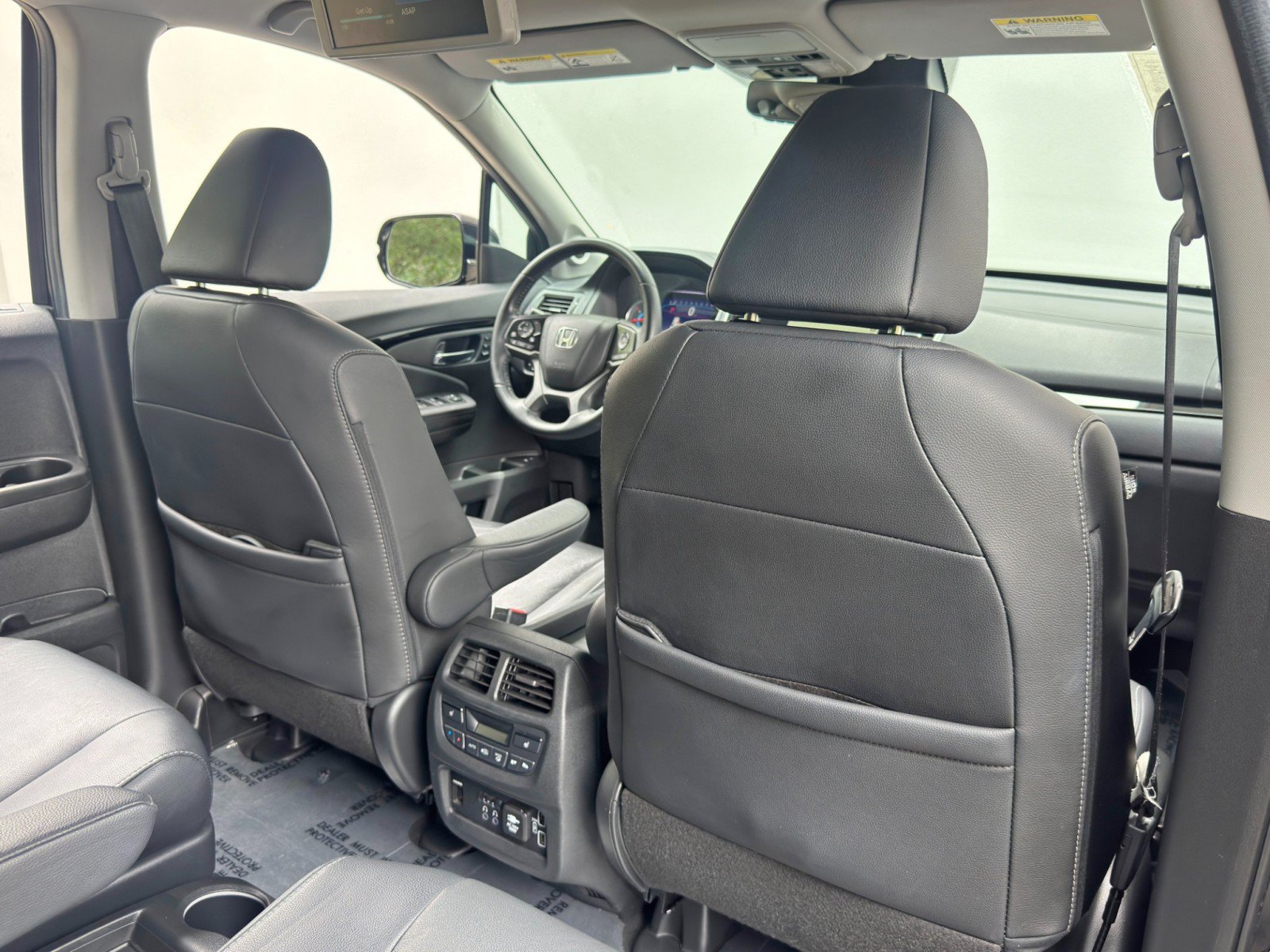 Used 2022 Honda Pilot Touring image 40