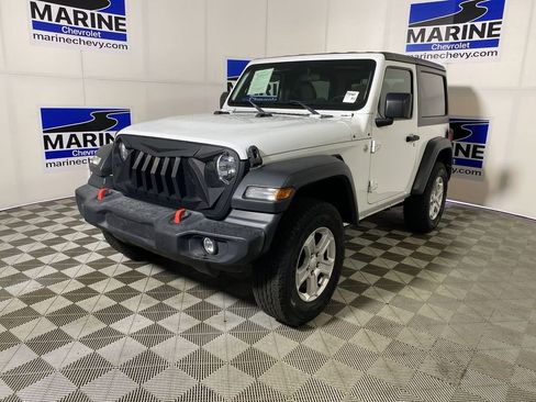 Used 2020 Jeep Wrangler Sport AWD/4WD image 11