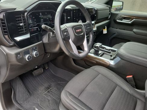 Used 2023 GMC Sierra 1500 Elevation w/ LPO, Elevation Black Package RWD image 10