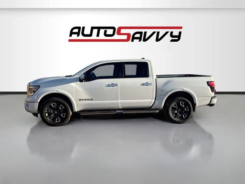 Used 2022 Nissan Titan Platinum Reserve w/ Moonroof Package AWD/4WD image 4
