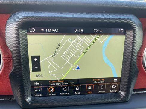 Certified 2023 Jeep Wrangler Unlimited Rubicon 4xe AWD/4WD image 18