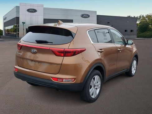 Used 2019 Kia Sportage LX image 10