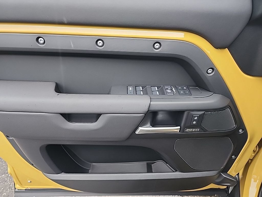 New 2026 Land Rover Defender 110 Trophy Edition AWD/4WD image 10