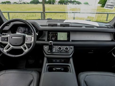Used 2024 Land Rover Defender 110 S AWD/4WD image 20