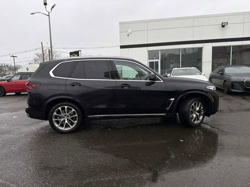 Used 2024 BMW X5 xDrive40i w/ Parking Assistance Package image 7