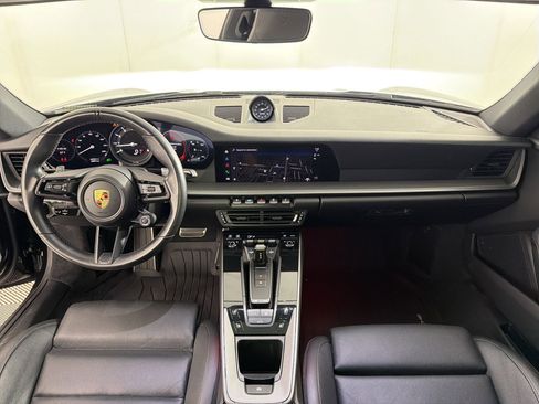 Used 2022 Porsche 911 Carrera RWD image 16