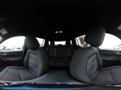 Used 2025 Chevrolet Equinox LT image 41