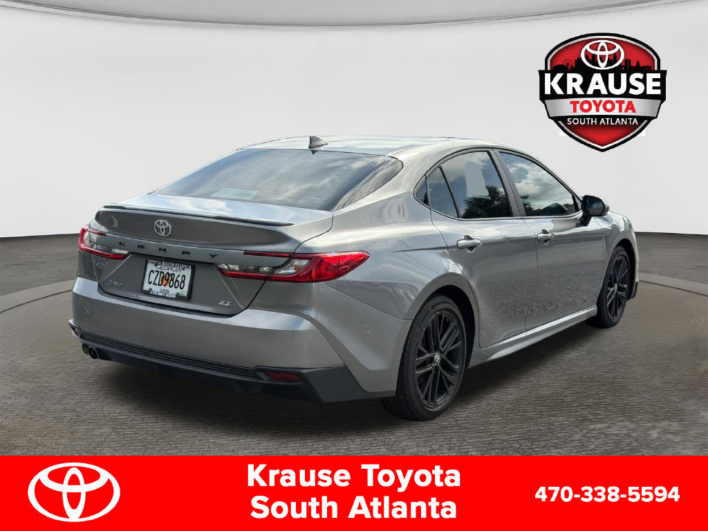 Used 2025 Toyota Camry SE w/ Convenience Package FWD image 8