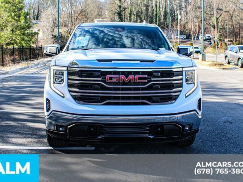 Used 2025 GMC Sierra 1500 SLT image 8