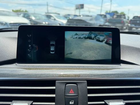 Used 2017 BMW 340i xDrive Sedan AWD/4WD image 19