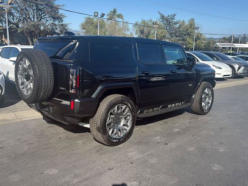Used 2026 GMC Hummer EV SUV AWD/4WD image 4