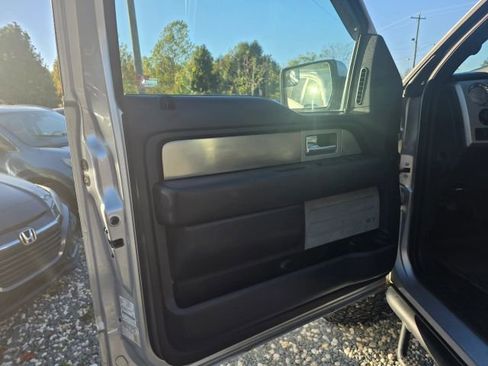 Used 2014 Ford F150 FX4 w/ Equipment Group 402A Luxury image 11