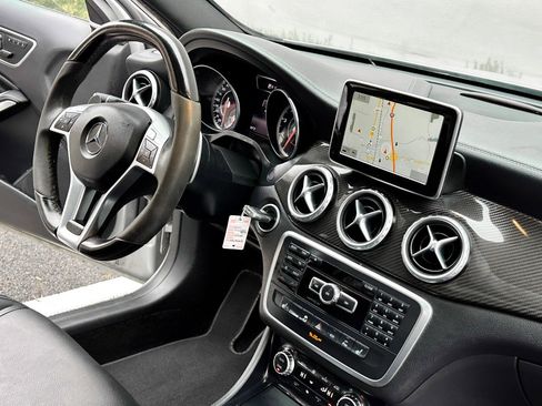 Used 2015 Mercedes-Benz GLA 45 AMG 4MATIC w/ Driver Assistance Package image 35