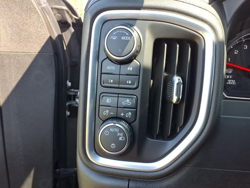 Used 2021 Chevrolet Silverado 1500 RST w/ Convenience Package II AWD/4WD image 23