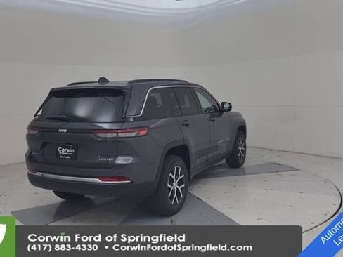 Used 2025 Jeep Grand Cherokee Limited w/ Trailer Tow Package image 13