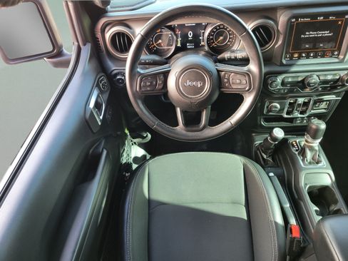 Used 2021 Jeep Wrangler Unlimited Sport AWD/4WD image 8