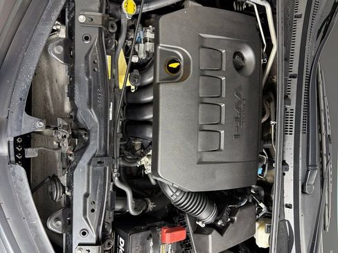 Used 2014 Toyota Corolla LE image 27