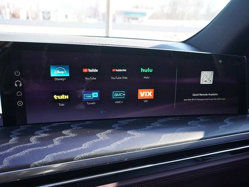 Used 2025 Cadillac Escalade Premium Luxury w/ LPO, Floor Liner Package image 70