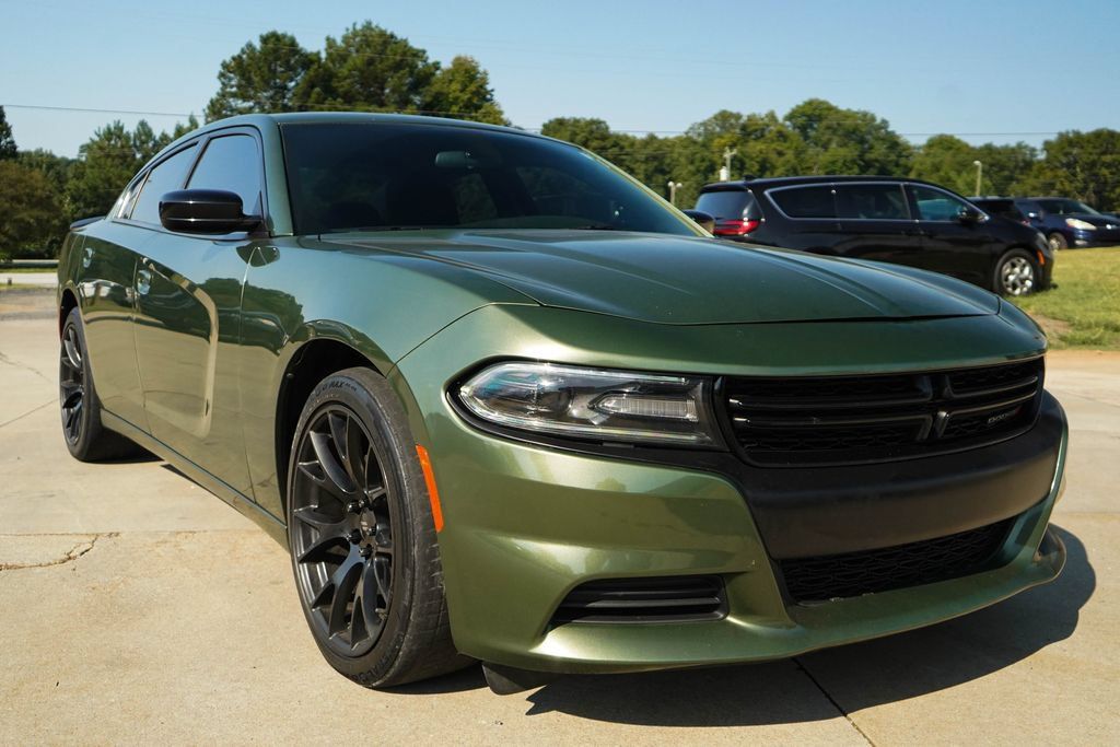 Used 2021 Dodge Charger SXT w/ Blacktop Package RWD image 35