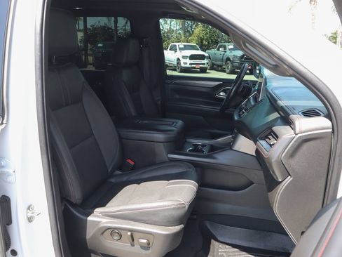 Used 2022 Chevrolet Tahoe RST w/ Sport Performance Package AWD/4WD image 47