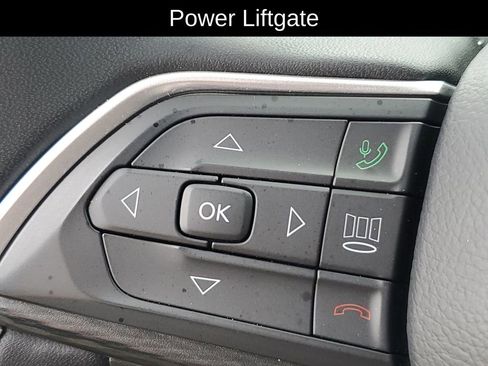 Used 2024 Jeep Grand Cherokee L Laredo AWD/4WD image 11