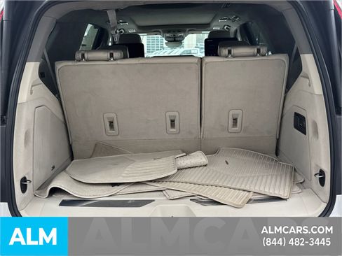 Used 2022 Cadillac Escalade Sport Platinum w/ LPO, ONYX Package image 23