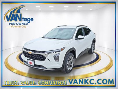 Used 2025 Chevrolet Trax LT w/ LT Convenience Package