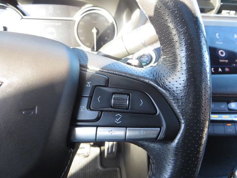 Used 2021 Cadillac XT4 Sport image 25