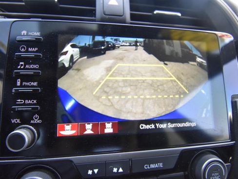 Used 2020 Honda Civic Sport Touring image 8