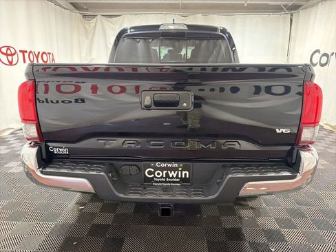 Used 2019 Toyota Tacoma TRD Off-Road image 5