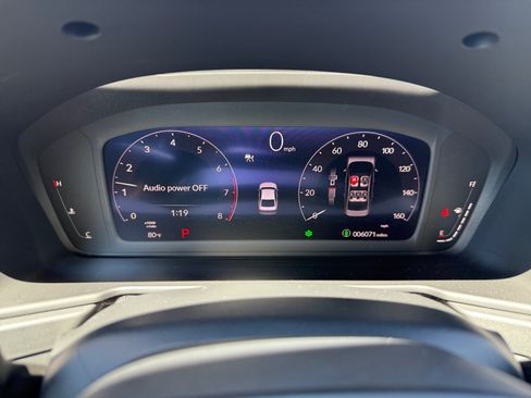 Certified 2025 Honda Accord SE image 11