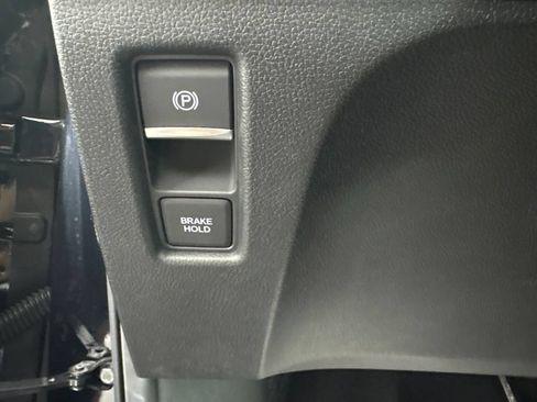 Used 2025 Honda Odyssey Sport-L image 17