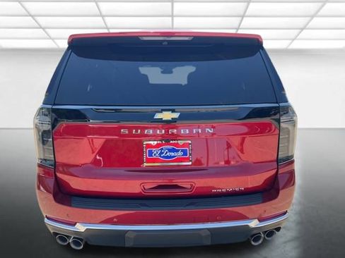 New 2025 Chevrolet Suburban Premier image 33