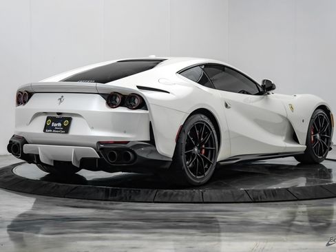 Used 2019 Ferrari 812 Superfast RWD image 20