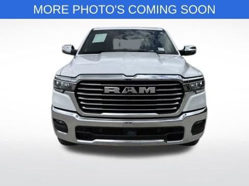 Used 2025 RAM 1500 Laramie AWD/4WD image 9