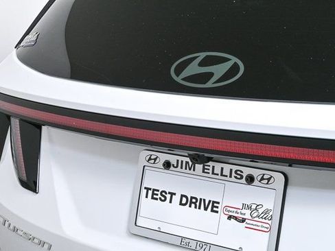 New 2026 Hyundai Tucson SEL image 12