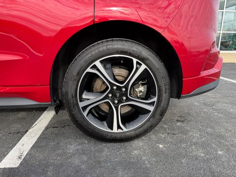 Certified 2022 Ford Edge ST image 9