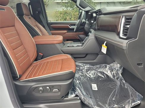 New 2026 GMC Sierra 2500 Denali Ultimate image 15