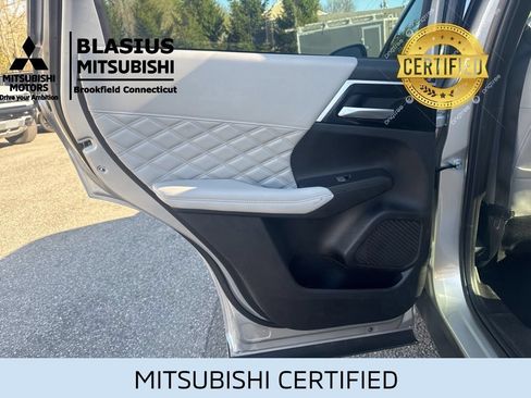 Used 2022 Mitsubishi Outlander SEL AWD/4WD image 30