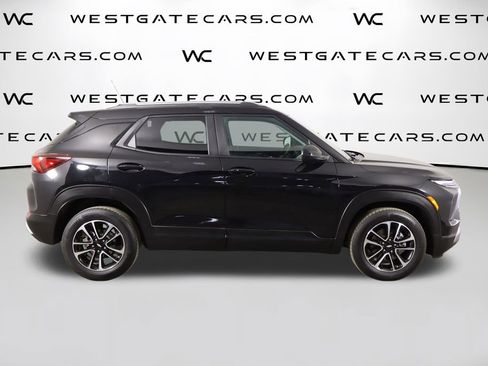 Used 2024 Chevrolet TrailBlazer LT FWD image 42