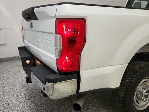 Used 2022 Ford F350 XL w/ Power Equipment Group AWD/4WD image 23