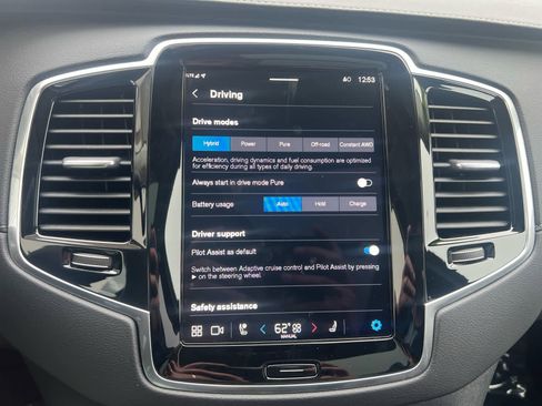 Used 2024 Volvo XC90 T8 Ultimate w/ Protection Package image 25