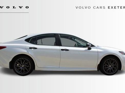 Used 2025 Toyota Camry XSE AWD/4WD image 10