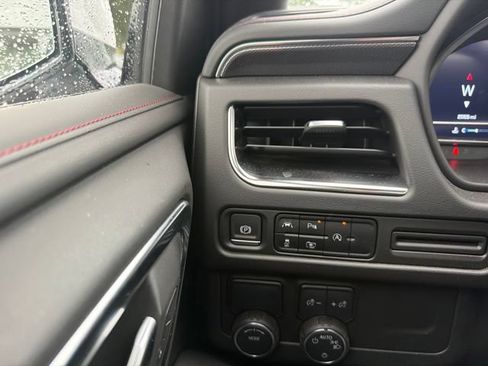Used 2024 Chevrolet Tahoe RST w/ Luxury Package RWD image 11