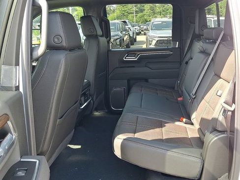 New 2026 Chevrolet Silverado 2500 High Country w/ Technology Package AWD/4WD image 5