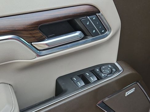 Certified 2024 GMC Sierra 1500 SLT image 12