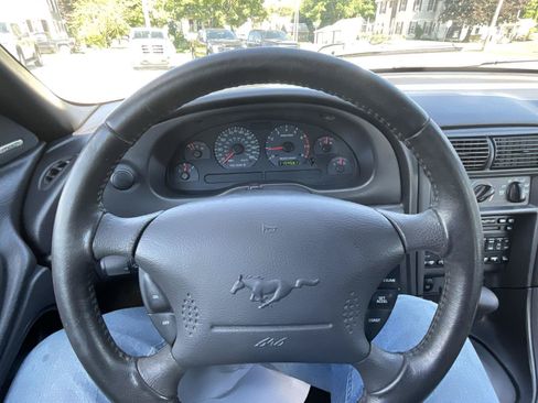 Used 2003 Ford Mustang GT RWD image 17