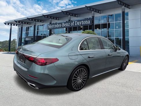 New 2026 Mercedes-Benz E 350 4MATIC Sedan image 4